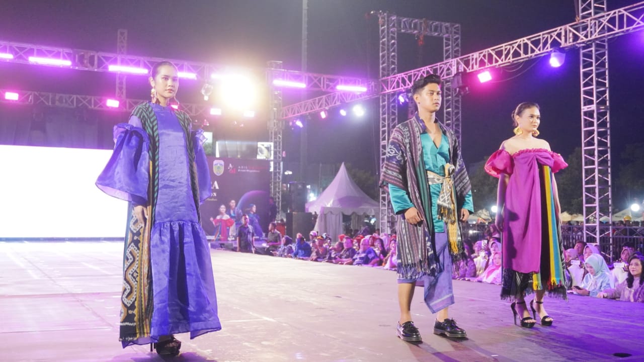 Pagelaran Jepara In Fashion 2025 Semarakan HUT ke 476 Jepara