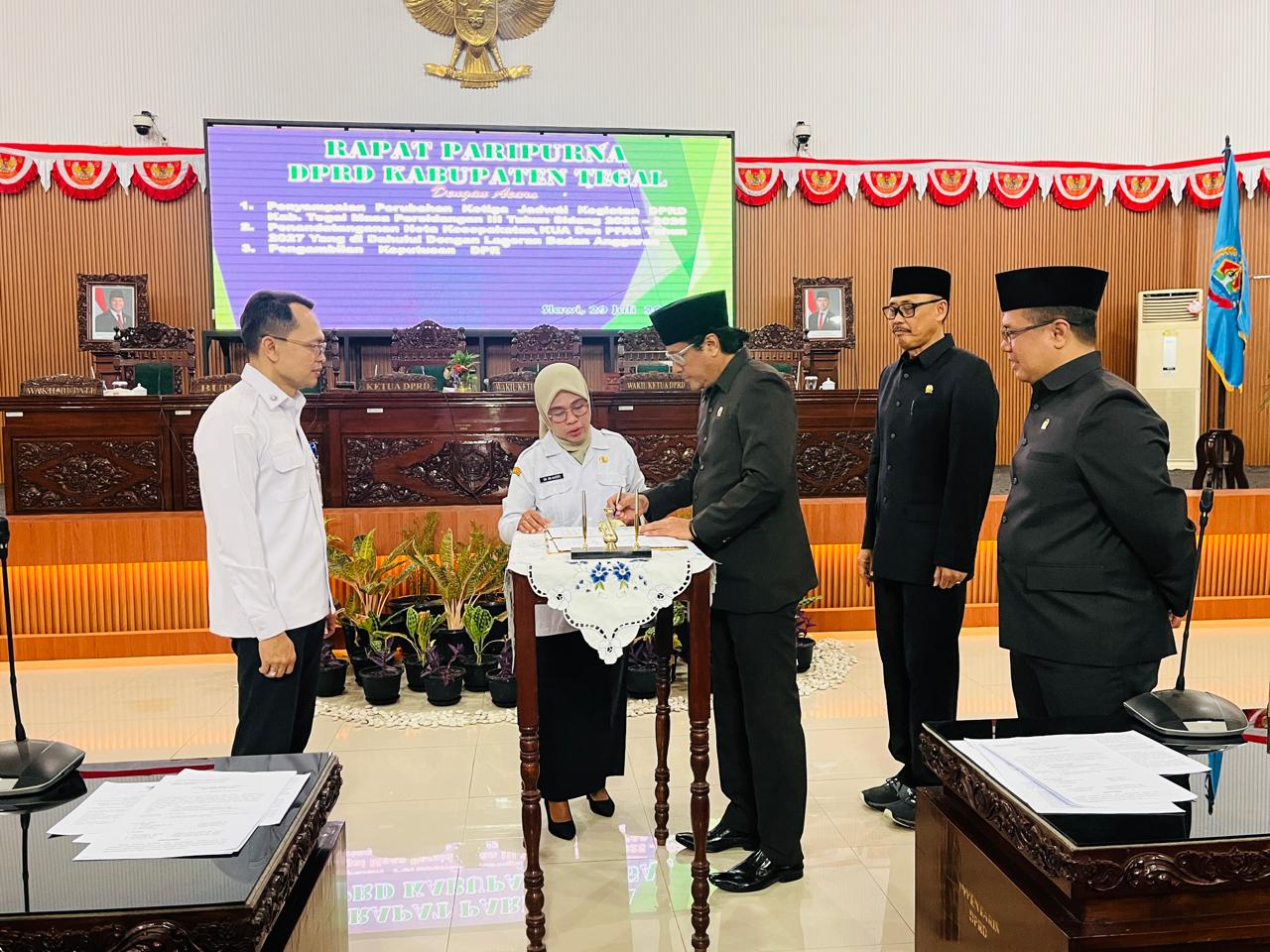 Sah! Tegal Punya Tiga Perda Baru: Fokus Benahi Permukiman, Aset, dan Air