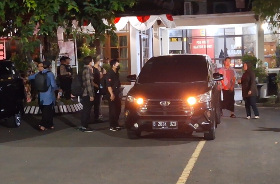 KPK Geledah Kantor Bupati Pemalang Selama 7 Jam, Ini yang Dibawa Petugas 