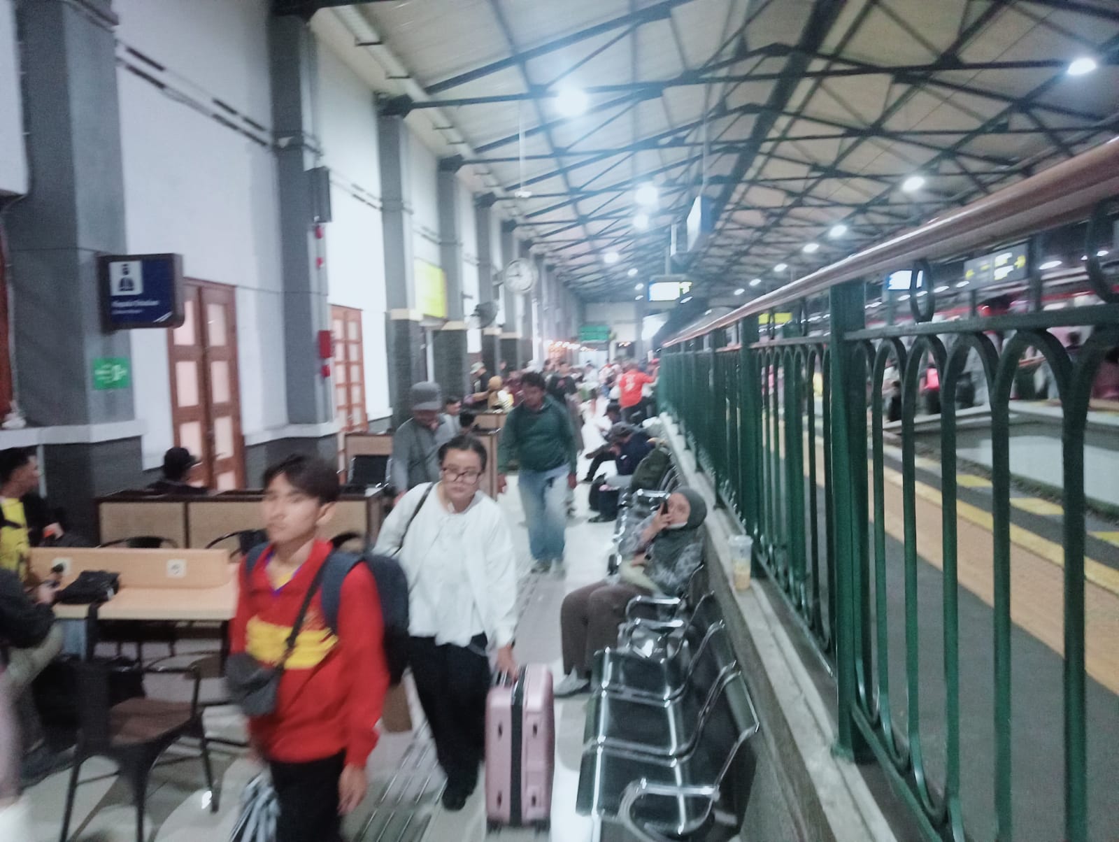 Sebanyak 41.067 penumpang KA Naik Turun di Daop 6 Yogyakarta