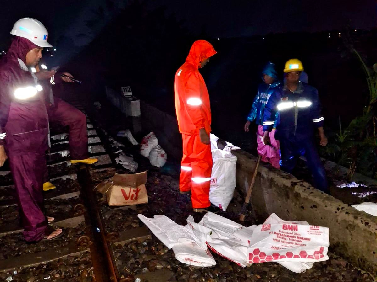 Jalur KA Kalibodri–Kaliwungu Kembali Beroperasi, Perjalanan Kereta Berangsur Normal