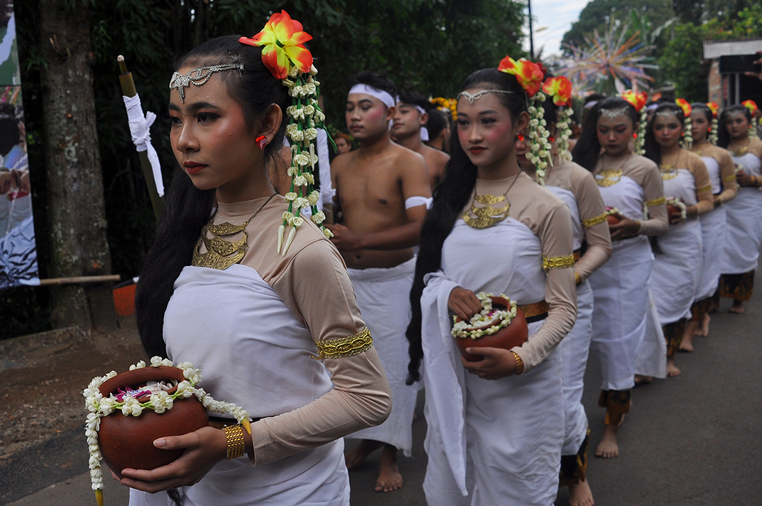 Mitos Penari Nyadran Kali, Terjadi Kesurupan Jika Tidak Dibawakan Warga Asli Kandri Kota Semarang