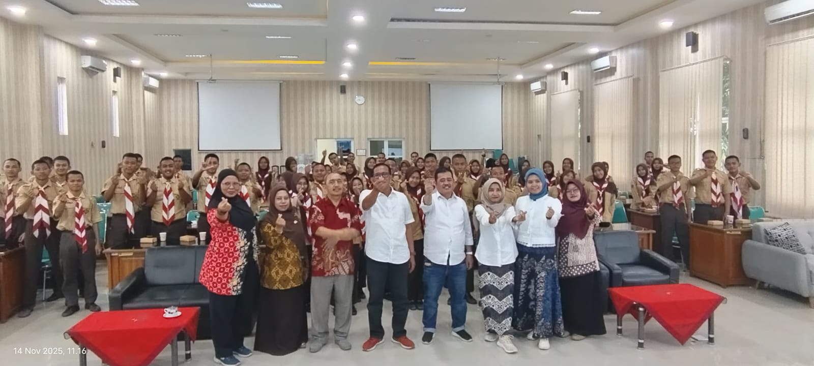 ‎75 Siswa SMKN 1 Adiwerna Kabupaten Tegal Dibekali Ilmu Jurnalistik ‎