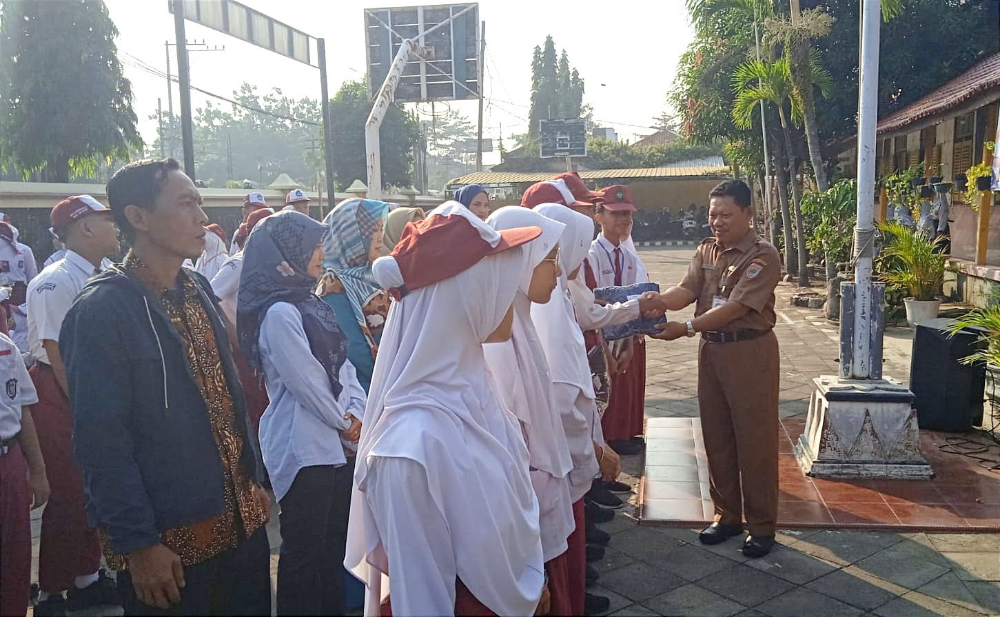 MPLS SMPN 1 Batang, Diawali Seragam Gratis hingga Mitigasi Bencana