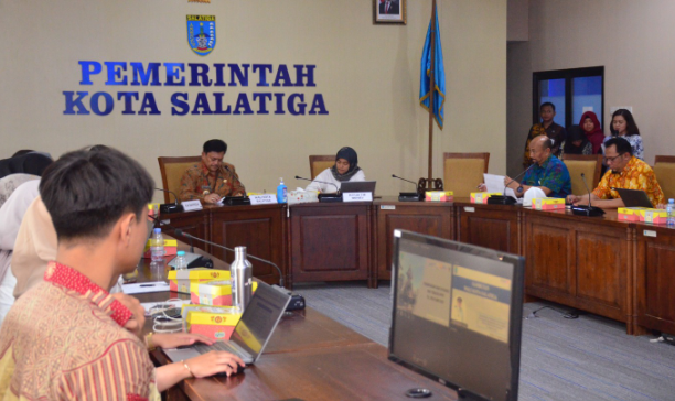 Targetkan Akhir Desember 2025 Tuntas, Wali Kota Salatiga Mantapkan Komitmen Penuntasan Kawasan Kumuh Ngronggo