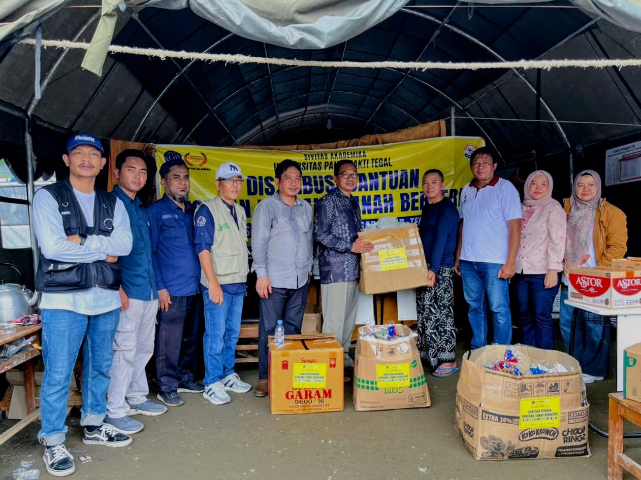 UPS Tegal Peduli Padasari, Salurkan Bantuan dan Beri Trauma Healing