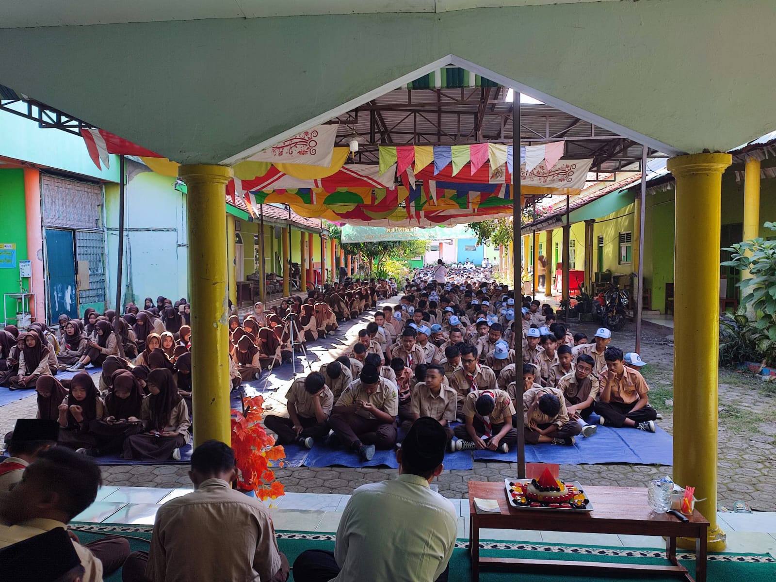 HUT ke 27, SMK Peristek Kabupaten Tegal Santuni 100 Anak Yatim