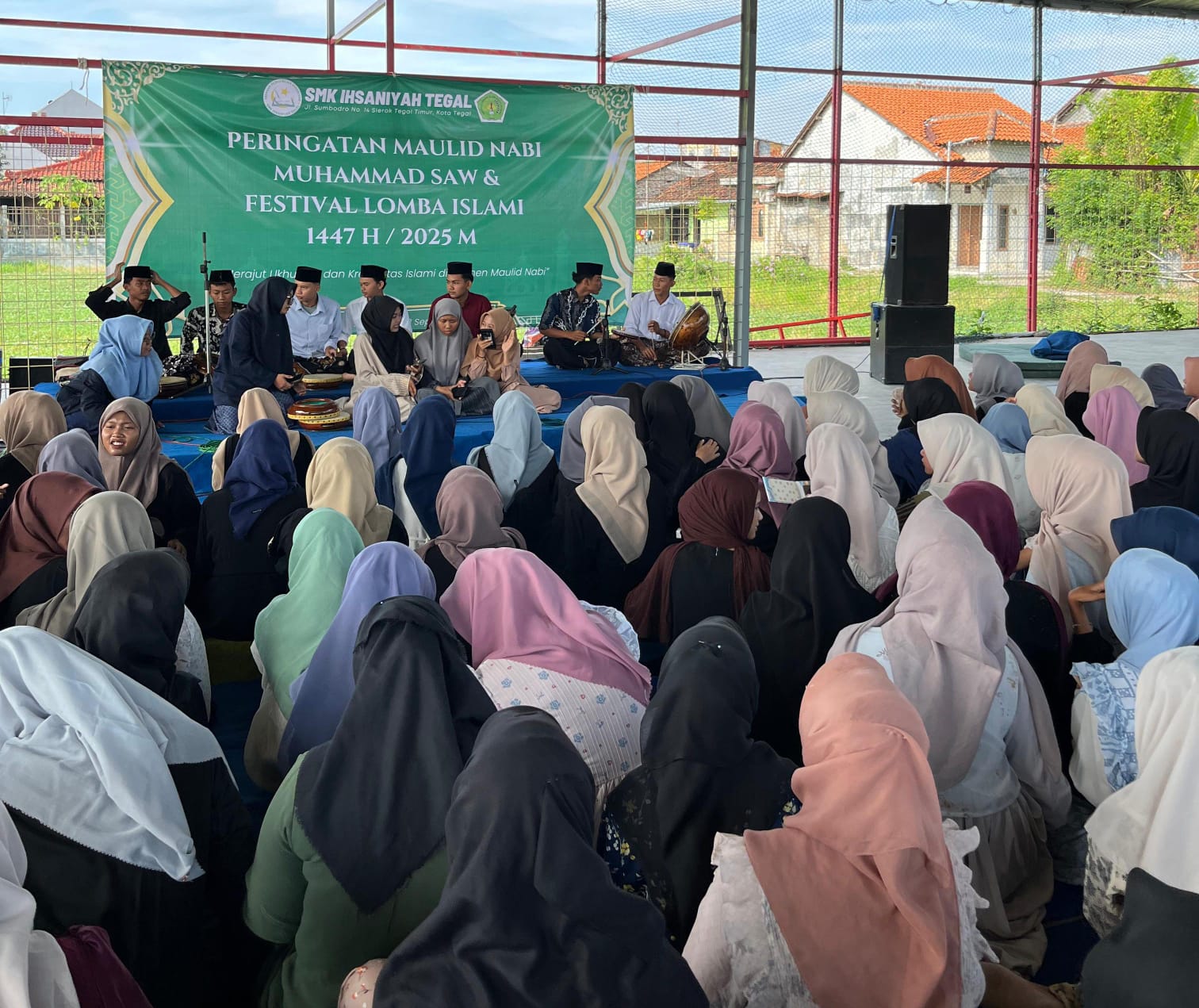 Mahasiswa IBN dan SMK Ihsaniyah Gelar Maulid Nabi