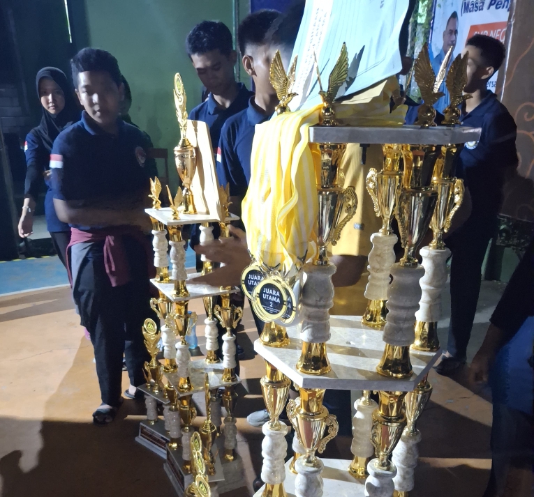 Paskibra SMKN 1 Adiwerna Kabupaten Borong Juara Even Nasional 