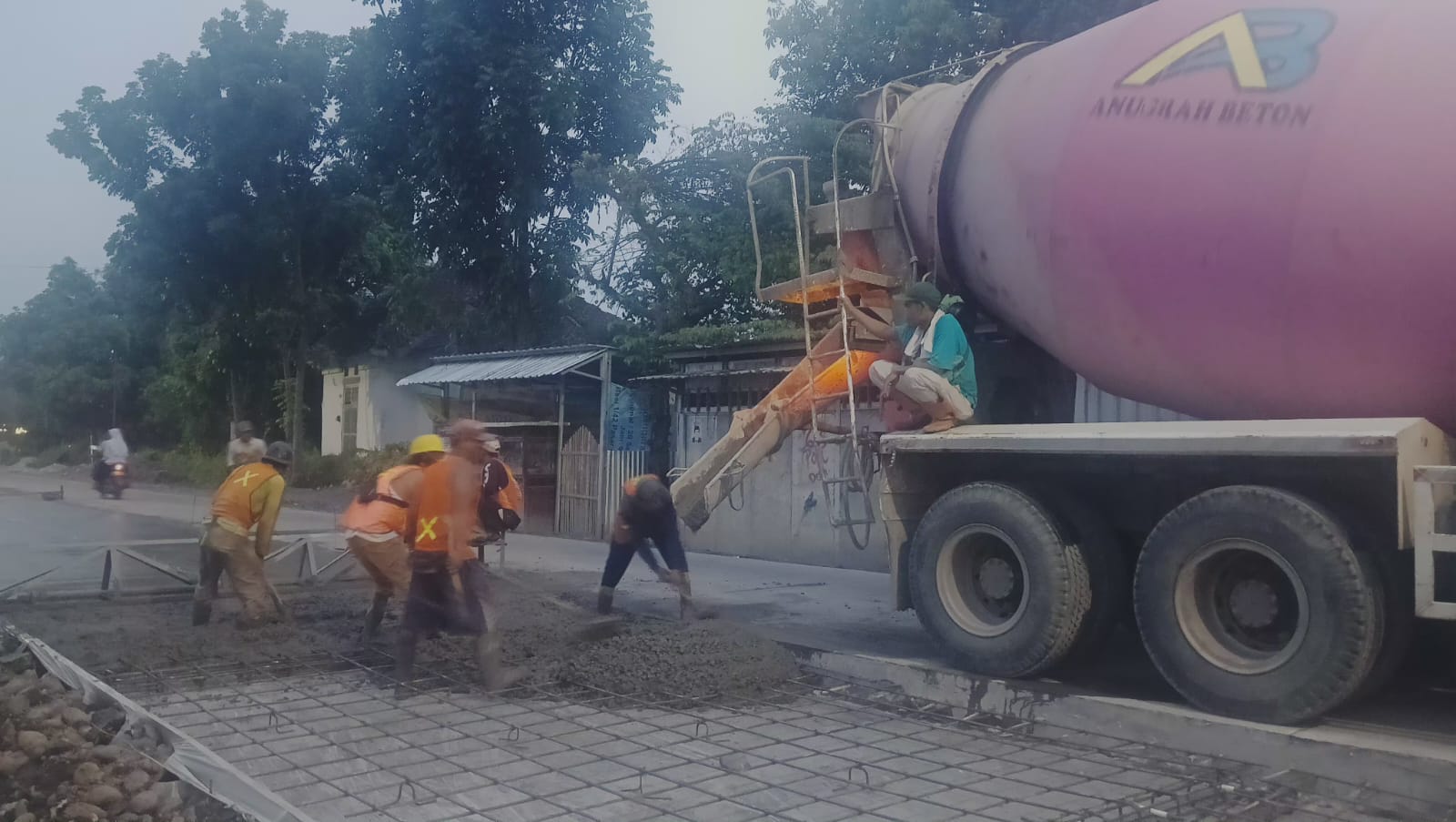Perbaikan Jalan Balamoa-Pangkah Kabupaten Tegal Mulai Dilanjutkan