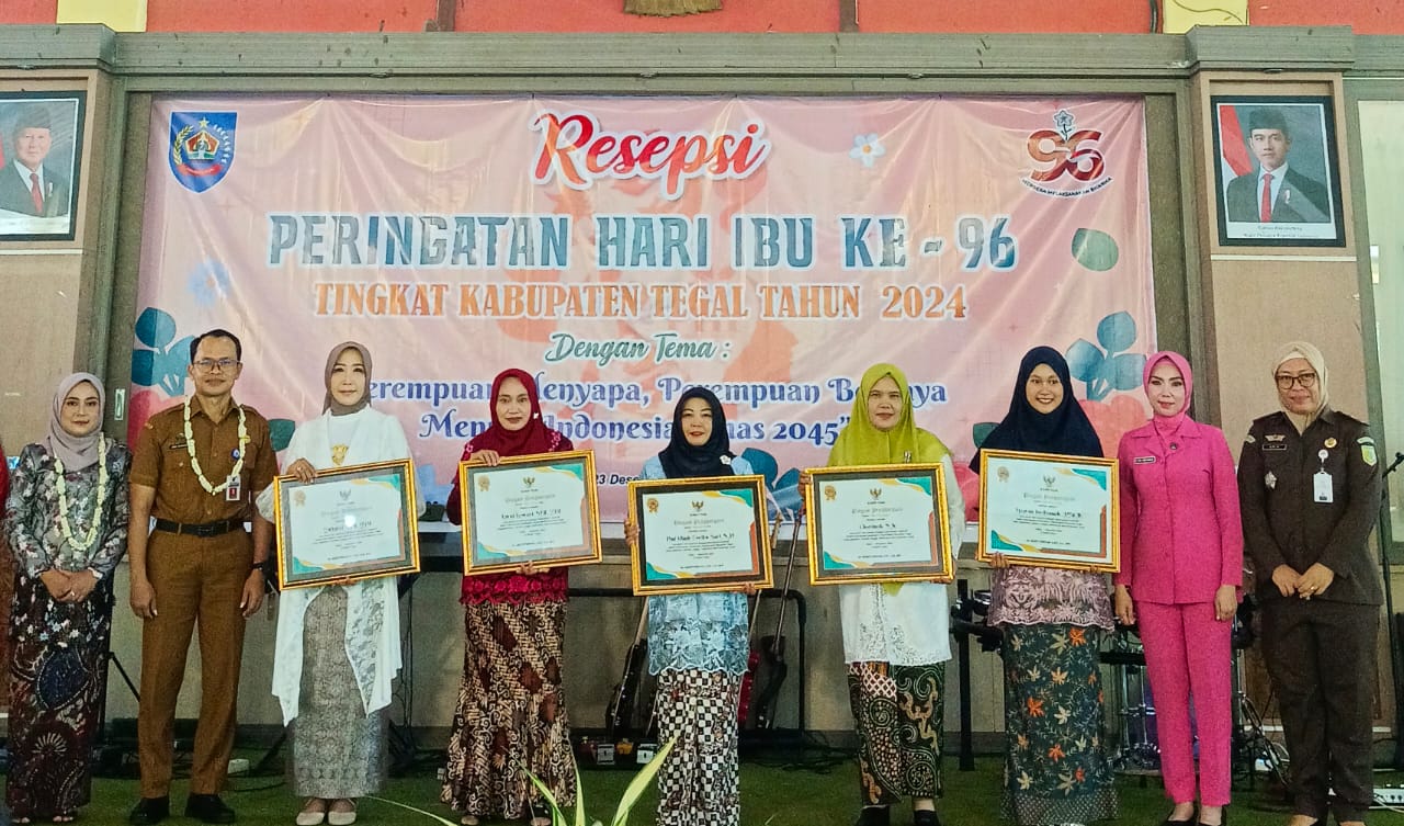 Beri Penghargaan 5 Perempuan Inspiratif di Kabupaten Tegal 