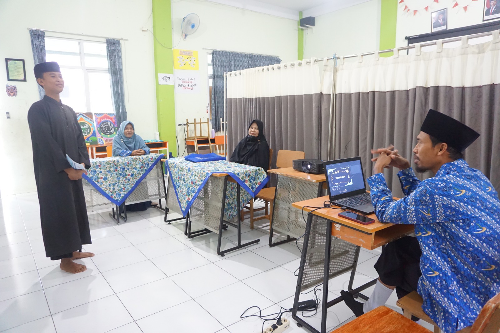 Libatkan Siswa secara Aktif melalui Student-Led Conference