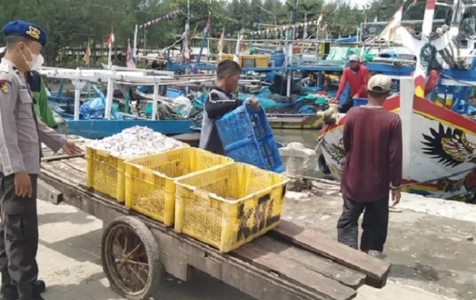 Jaga Keamanan, Polres Tegal Tingkatkan Patroli di Pesisir Pantura