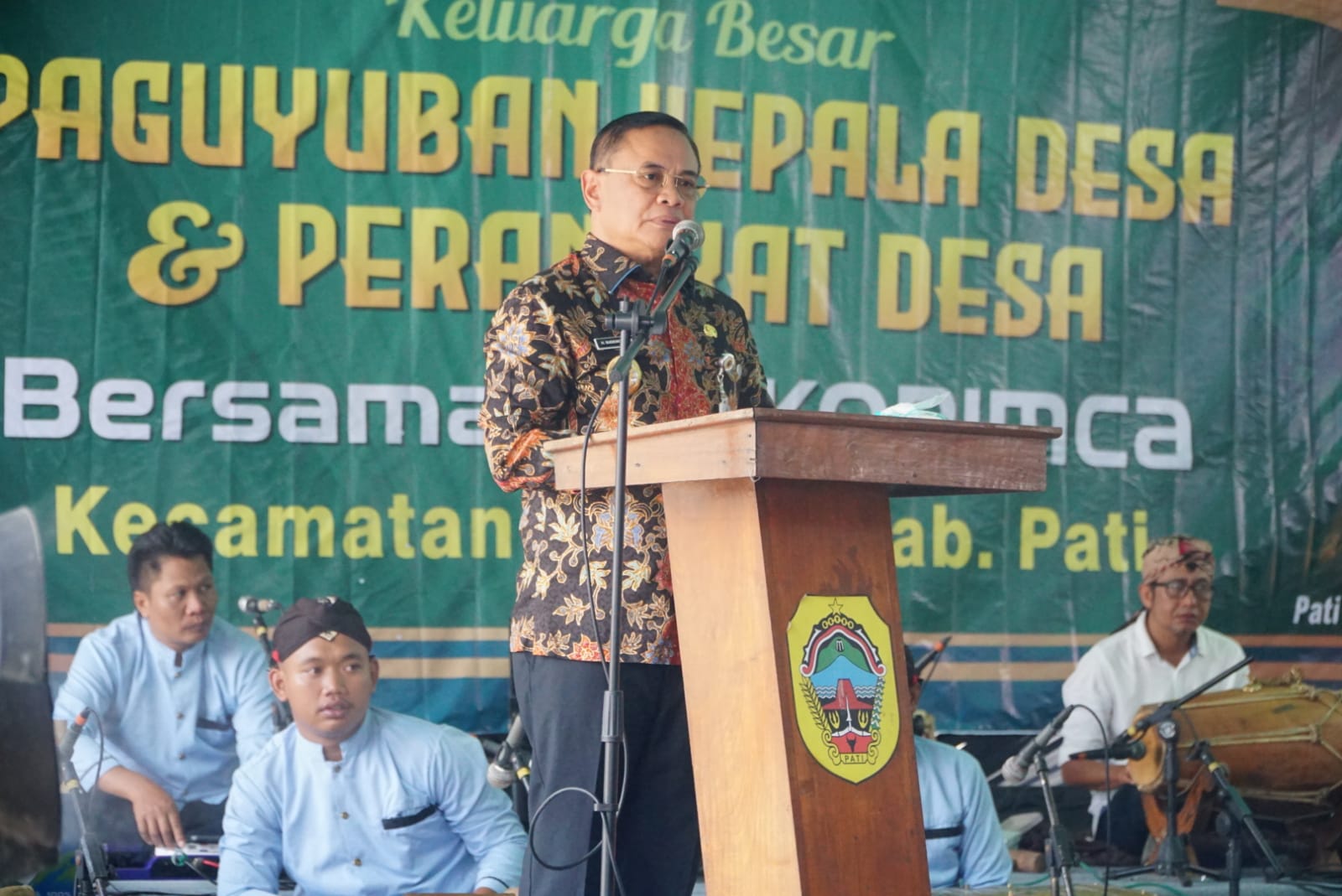 Bupati Sudewo Tebar Ancaman, Pantau Kades dan Perangkat Desa Tak Loyal