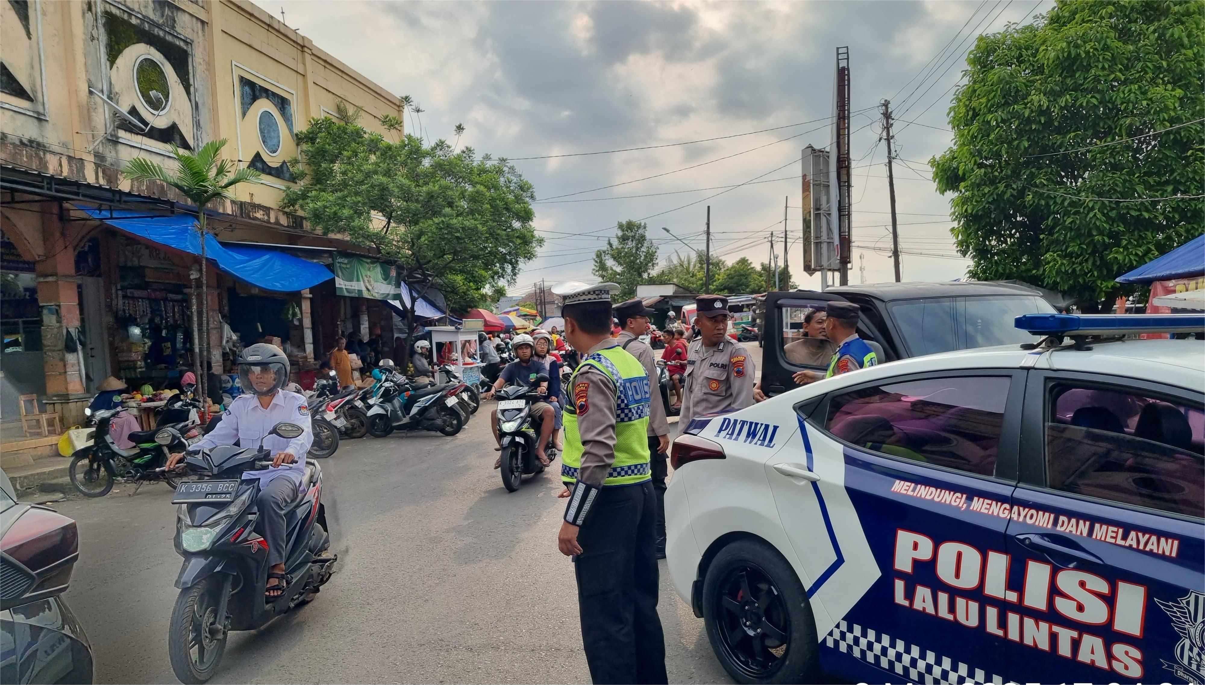 Rawan Laka dan Kriminal, Polres Jepara Amankan Pasar Takjil Ramadan