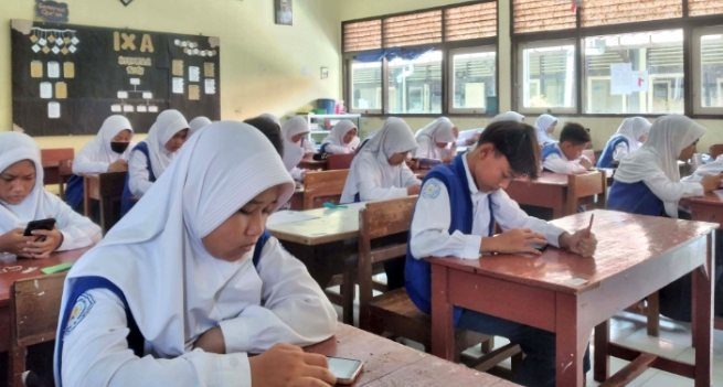 SMP Muhammadiyah 1 Kota Tegal Terapkan Tes Berbasis Android