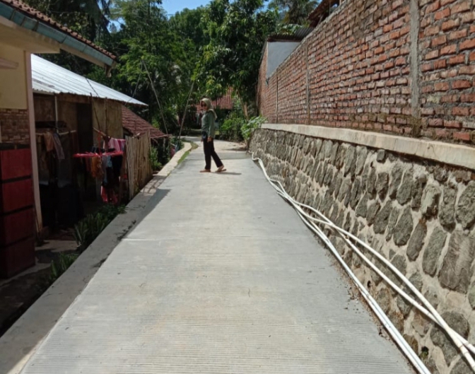 Tingkatkan Sarana dan Prasarana di Desa Wanarata Kabupaten Pemalang dengan Rabat Beton 