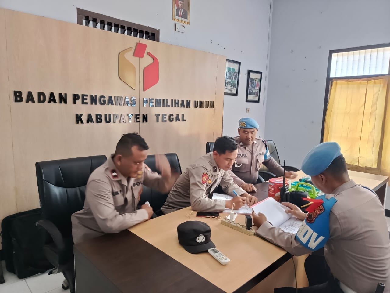 Polres Tegal Intensifkan Pengamanan  KPU dan Bawaslu 