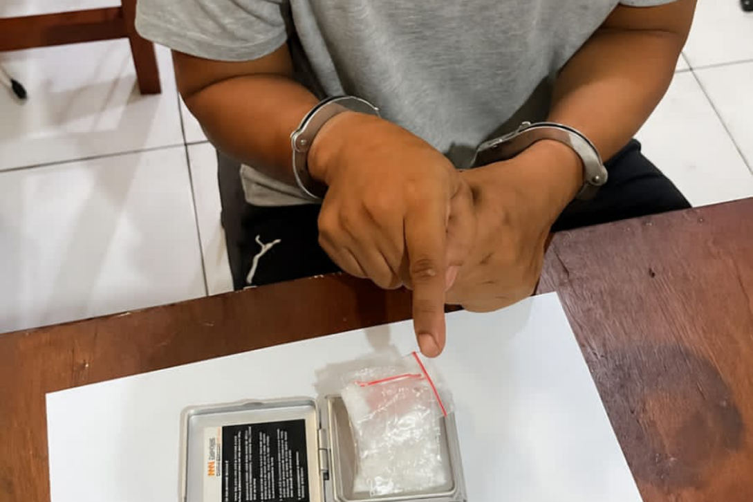 Polda Jateng Bongkar Peredaran Sabu di Tembalang, 15 Paket Diamankan