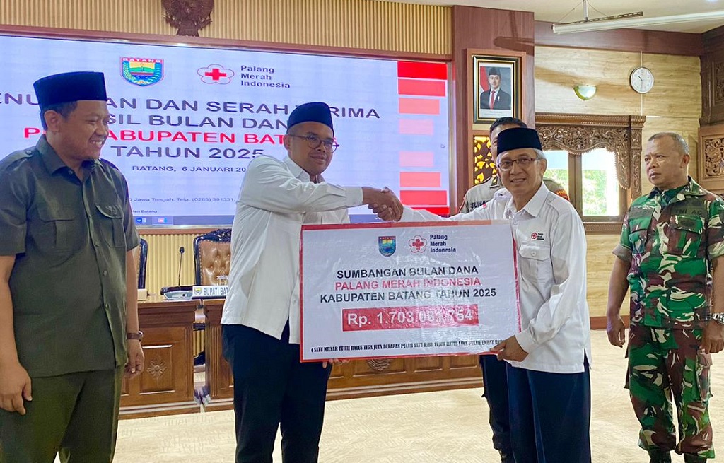 Dana PMI Batang Capai Rp1,7 Miliar, Bupati Faiz Sindir Instansi yang Tak Target