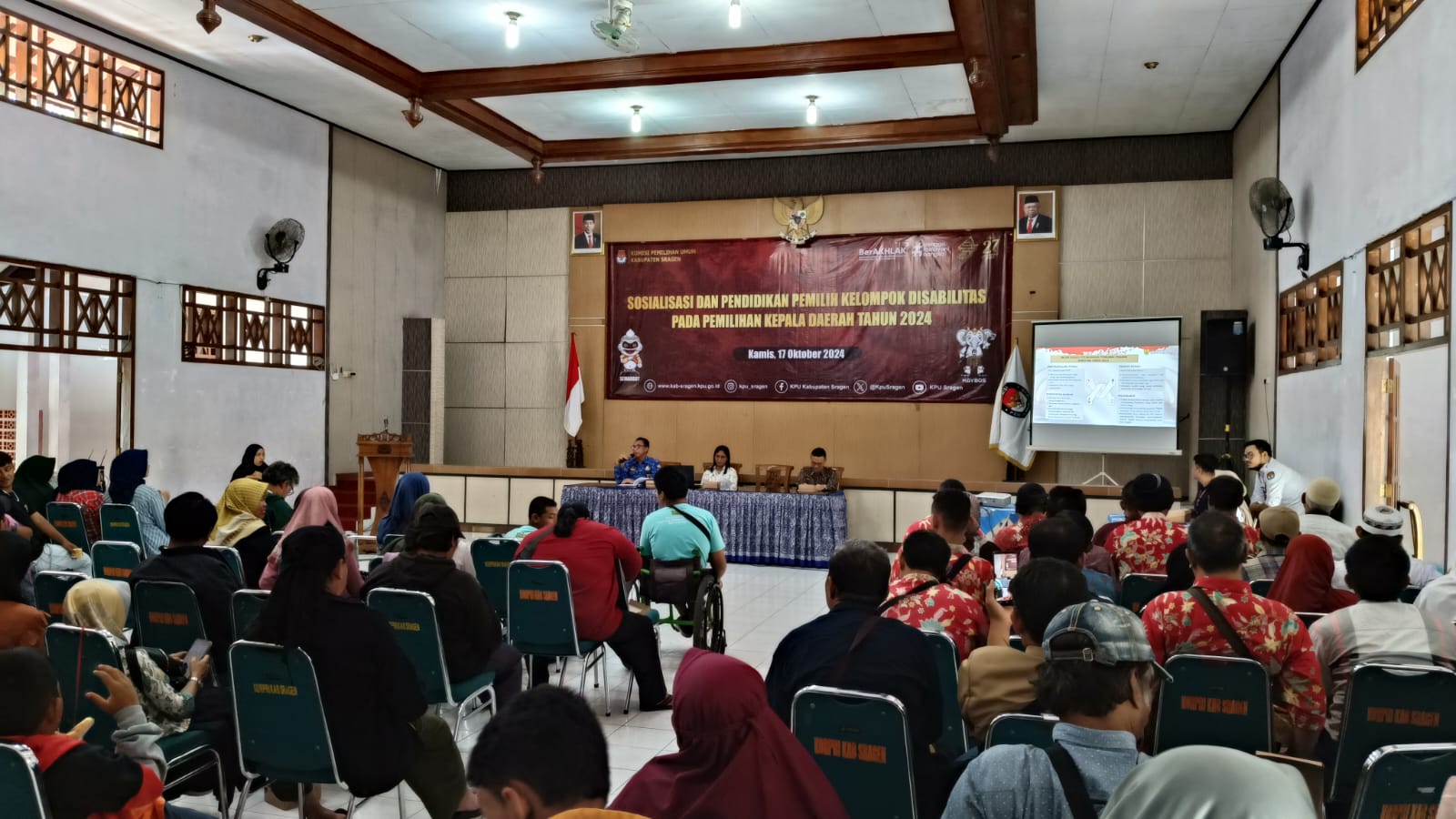 Pemilih Disabilitas Juga Diberikan Fasilitas Sesuai Kebutuhan Masing-masing