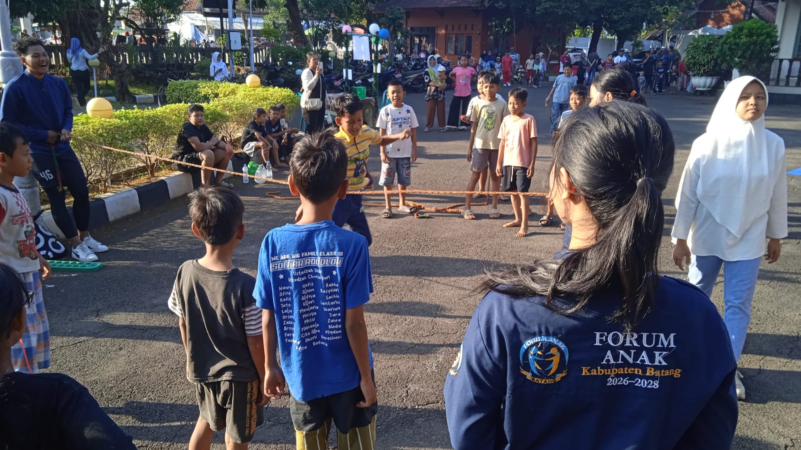 Anak-Anak Batang Punya Ruang Curhat di CFD Rumah Dinas Bupati