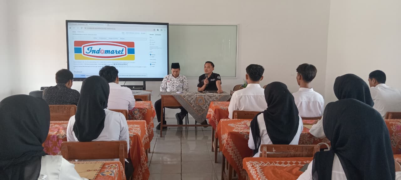 BKK SMK Harapan Bersama Kota Tegal Gelar Rekrutmen Terbuka Bersama Indomaret