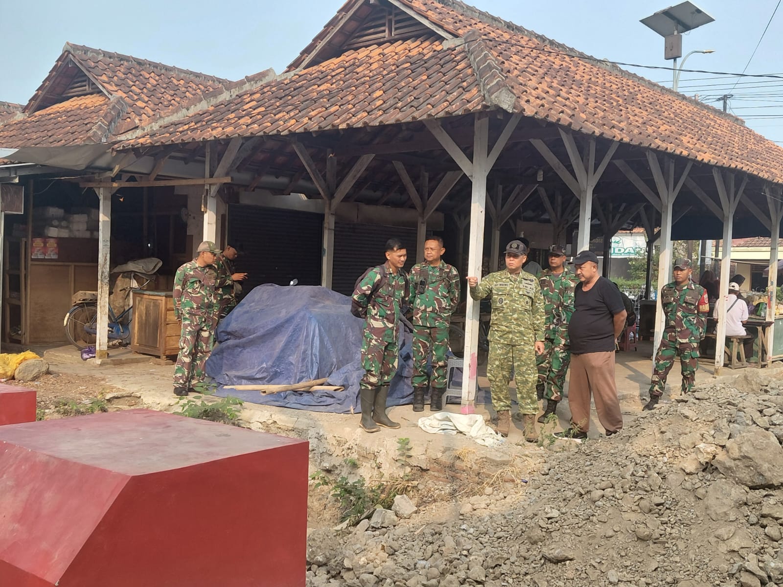 Dandim Pemalang Cek Langsung Pembangunan Jembatan Gantung Perintis Garuda di Sungai Comal