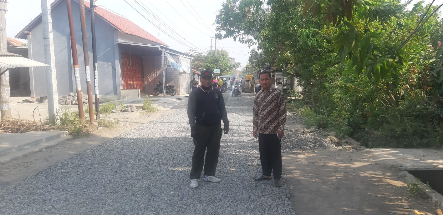 Jalan di Suradadi dan Kramat Banyak yang Rusak, Warga Ngadu ke DPRD Kabupaten Tegal