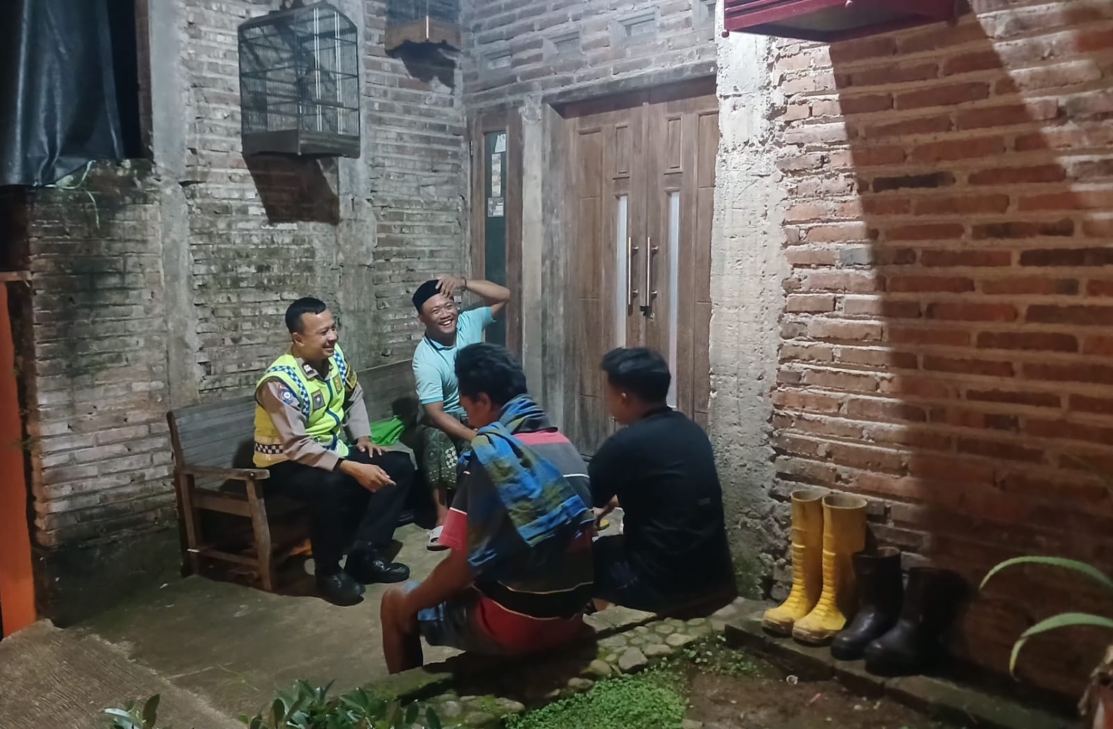 Heboh Pocong Berkeliaran di Dawe Kudus, Begini Jawaban Polisi 