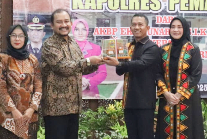 Bupati Pemalang Anom Beri Apresiasi Kepada AKBP Eko Sunaryo, Sambut Hangat Kapolres Baru ‎