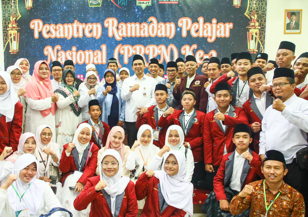 Penutupan Pesantren Ramadan Pelajar Nasional (PRPN) Ke-3 di MAJT, Taj Yasin Ajak Rohis Fokus pada Pendidikan A