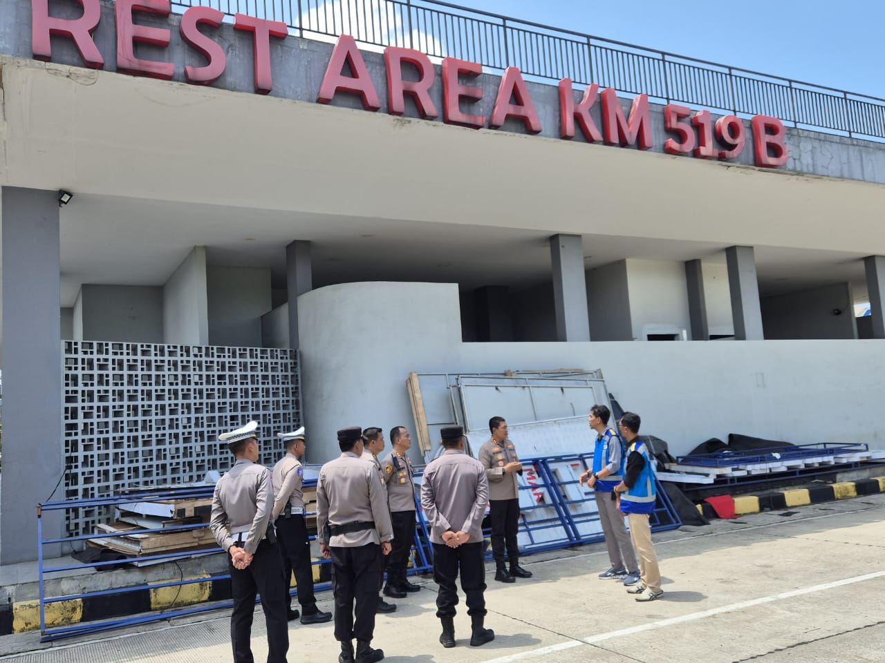 Tinjau Persiapan Fasum Arus Mudik, Kapolda Cek Rest Area Masaran Sragen