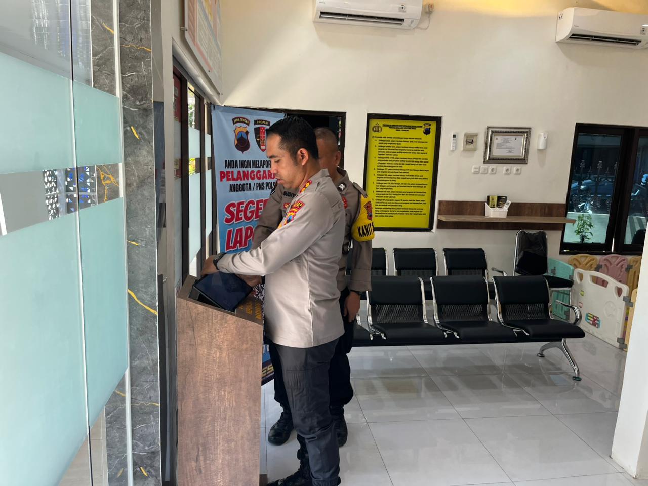 Wujud Nyata Polri Hadir untuk Masyarakat: Dari SPKT hingga Layanan 110