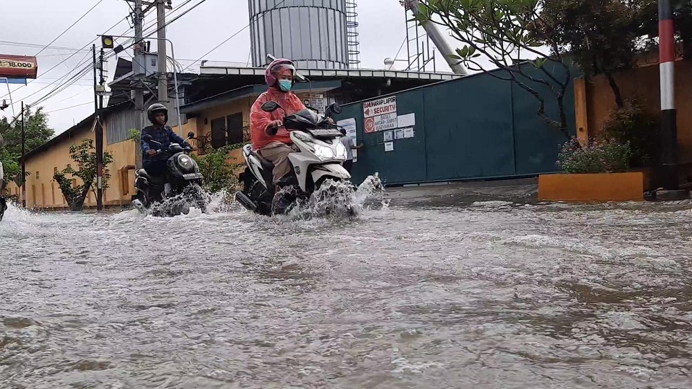 Semarang Diguyur Hujan, Genuk dan Kaligawe kembali Tergenang Banjir