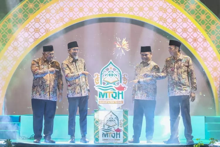 Sekda Jateng Ajak Masyarakat Jadikan Alquran dan Hadis sebagai Pedoman Hidup ‎