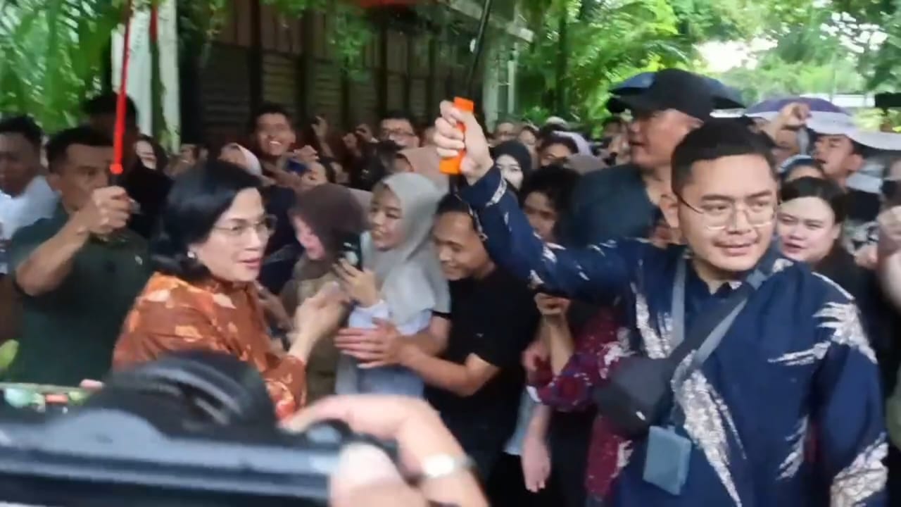 Lebaran Hari Keempat Sri Mulyani Datangi Jokowi
