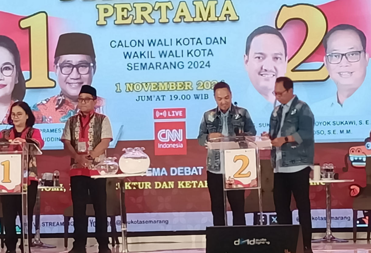 Perang Yel-yel Warnai Debat Perdana Calon Walikota Semarang 2024