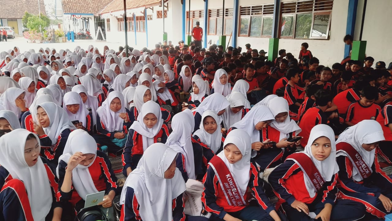 Menuju Sekolah Sehat, SMP Negeri 1 Kedungbanteng Kabupaten Tegal Laksanakan GABS Nasional