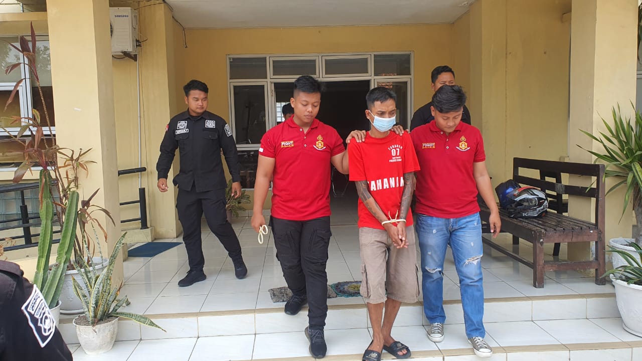 Pesta Narkoba di Kamar. Pria Asal Jawa Timur Diamankan Polisi