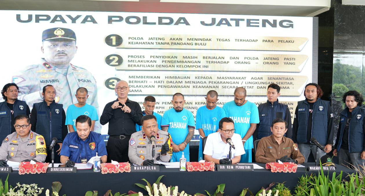 Polda Jateng Ungkap Kasus Pencurian Kayu di Pati