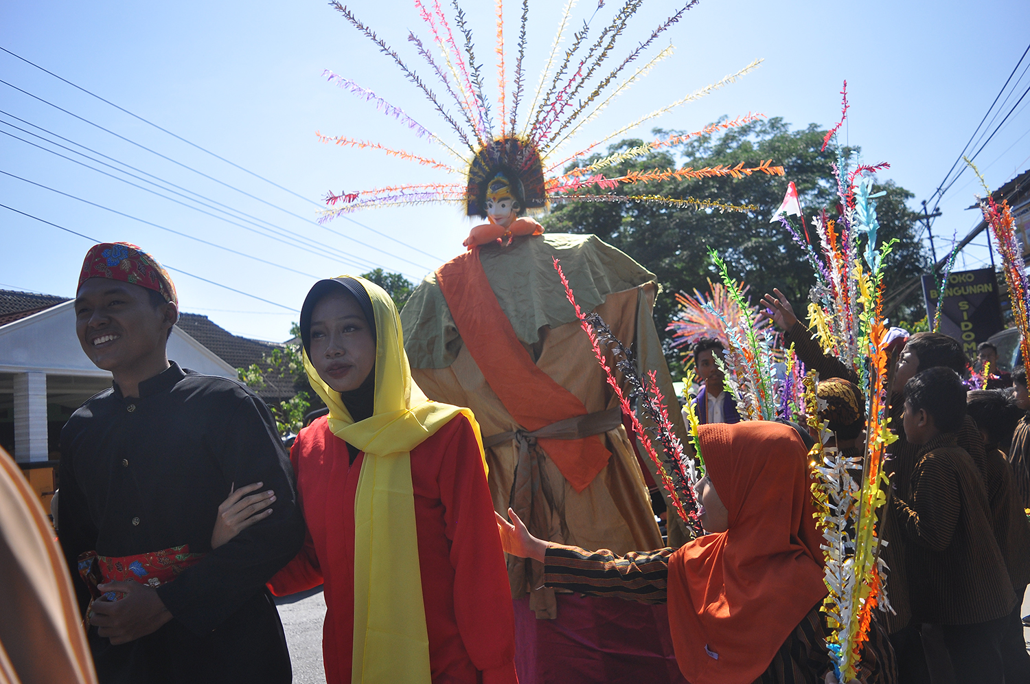 Pamerkan Projek P5 Tema Bhineka Tunggal Ika, Siswa SMAN 12 Semarang Gelar Karnaval Budaya Nusantara