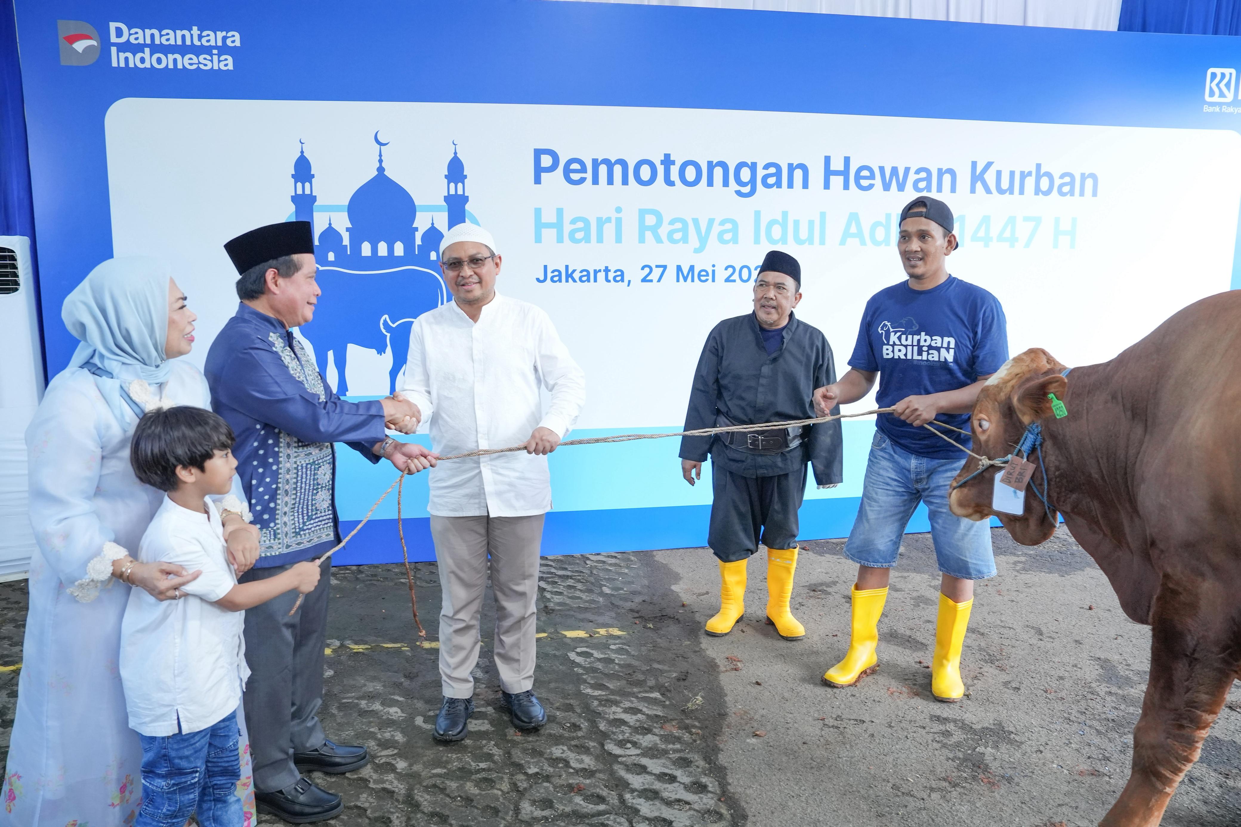 BRI Group Distribusikan lebih dari 5000 Hewan Kurban, Semangat Berbagi Idul Adha