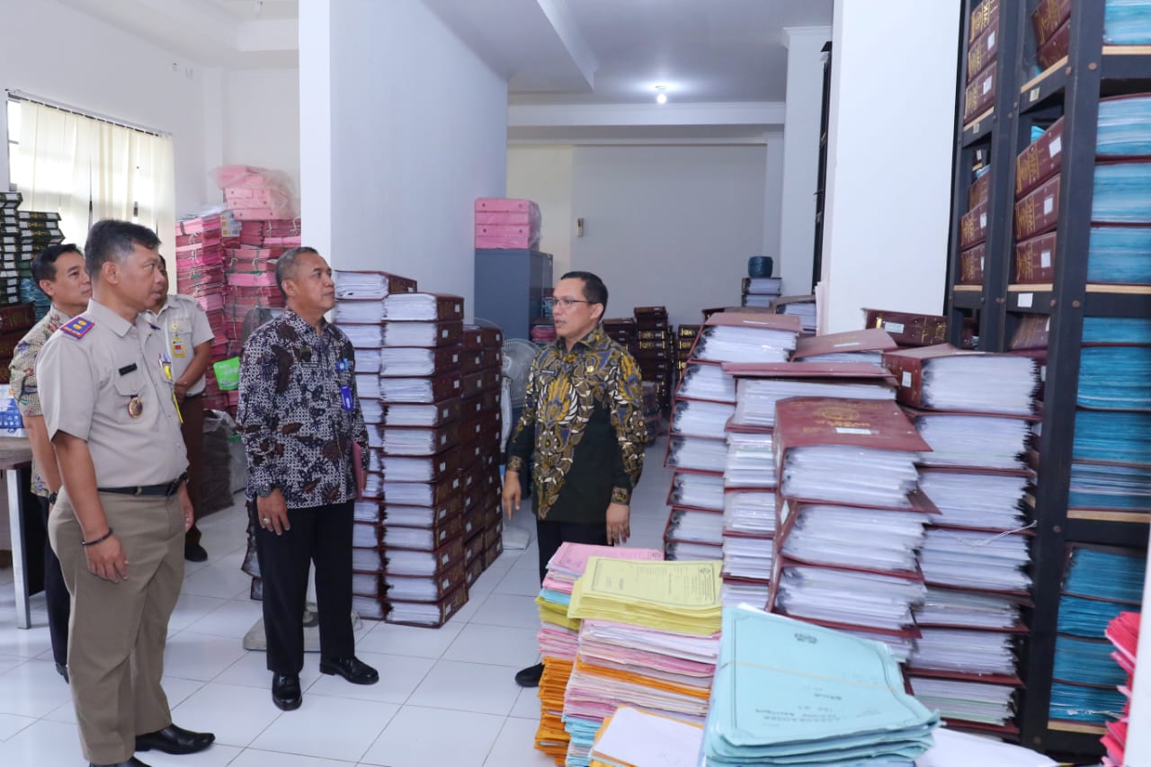 Pj Bupati Tegal Agustyarsyah Dorong  Percepatan Desa Lengkap 