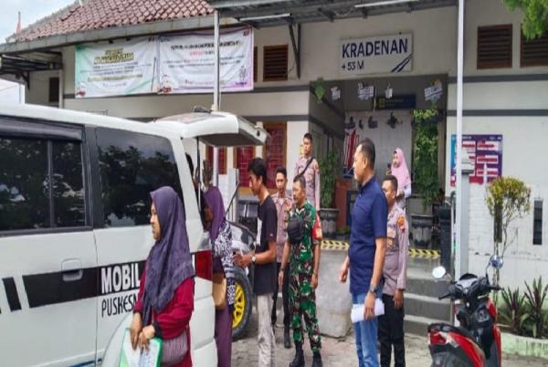 Hendak Berobat ke Semarang, Penumpang Kereta Api Meninggal Dunia di Stasiun Kradenan