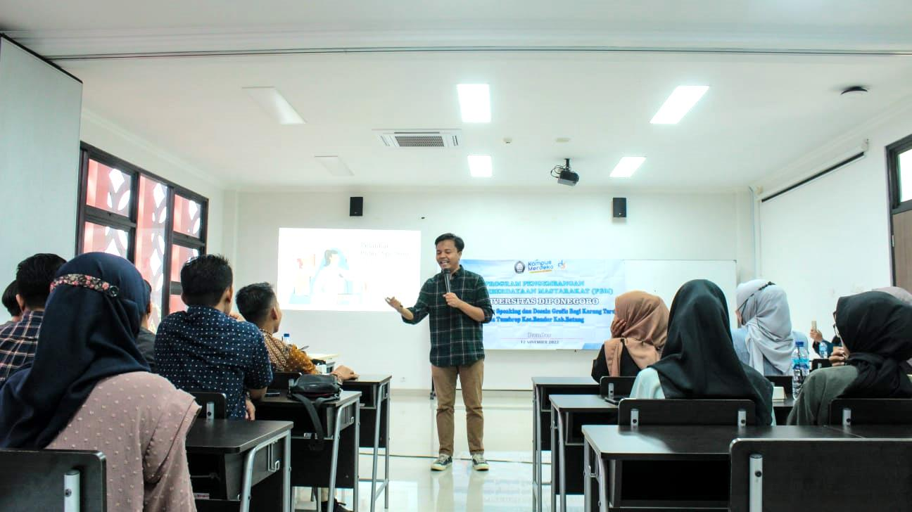 Puluhan Peserta Ikuti Pelatihan Public Speaking di PSDKU Undip Batang