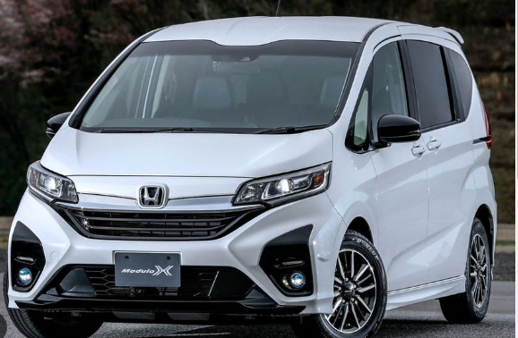 Honda Freed Hybrid, Mobil Dengan Fitur yang Canggih dan Kenyamanan Yang Memuaskan 