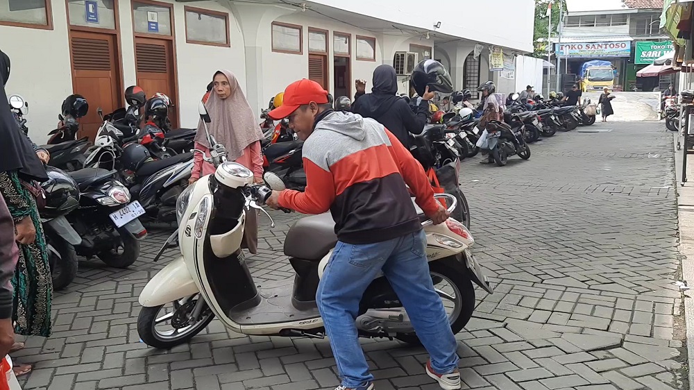Pendapatan Parkir Pasar Tradisional Kota Semarang Dipertanyakan, Disdag Ajukan Kajian Ulang ke Pemkot