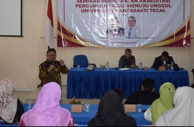 UPS Tegal Adakan Seminar Peningkatan Akreditasi Menuju Unggul