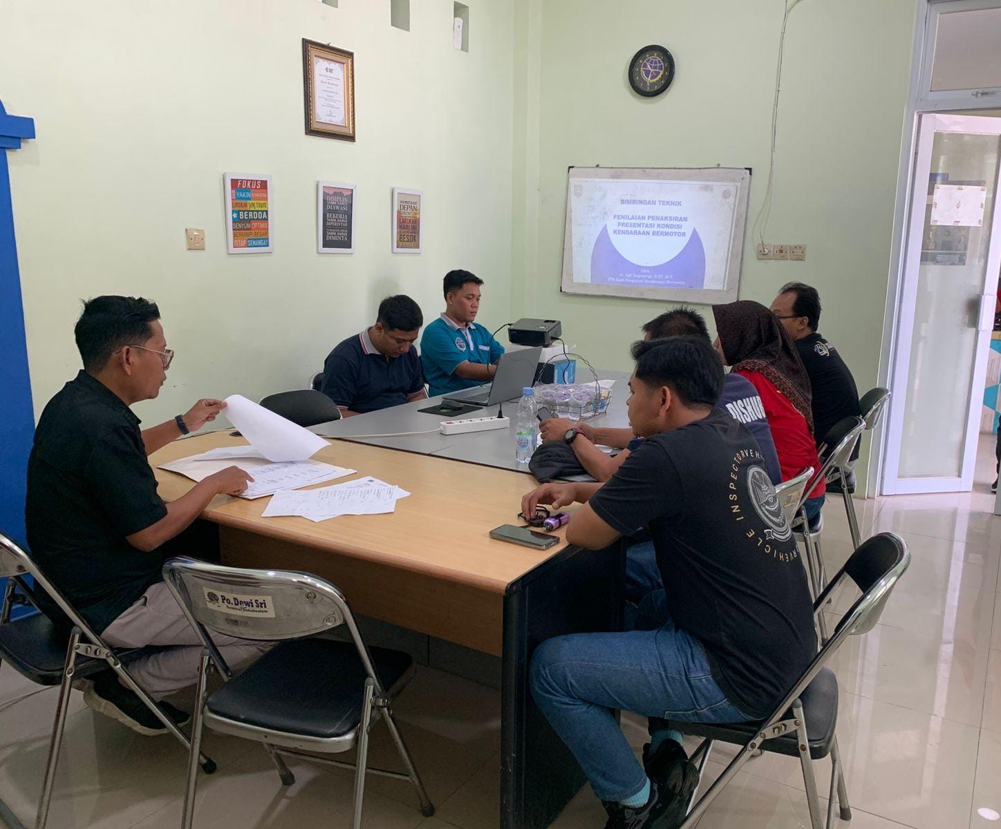 Dishub Kabupaten Tegal Bekali Petugas Penguji Kendaraan ‎